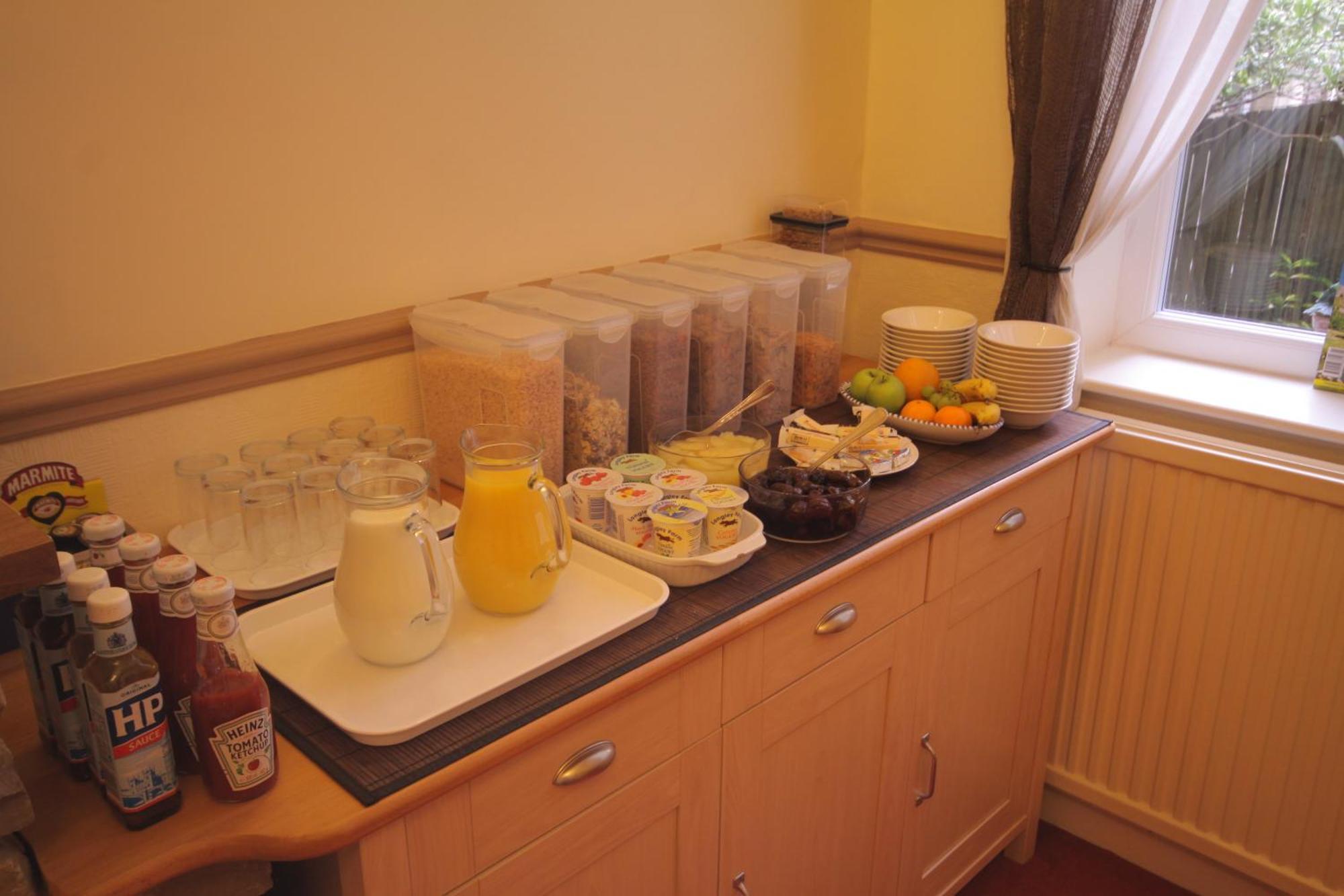 Bed and Breakfast The Dales Harrogate Exterior foto